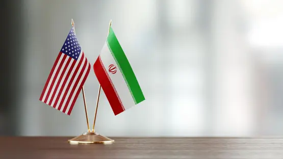 إنشاء "خط اتصال" بين طهران وواشنطن لمنع وقوع حوادث في هرمز