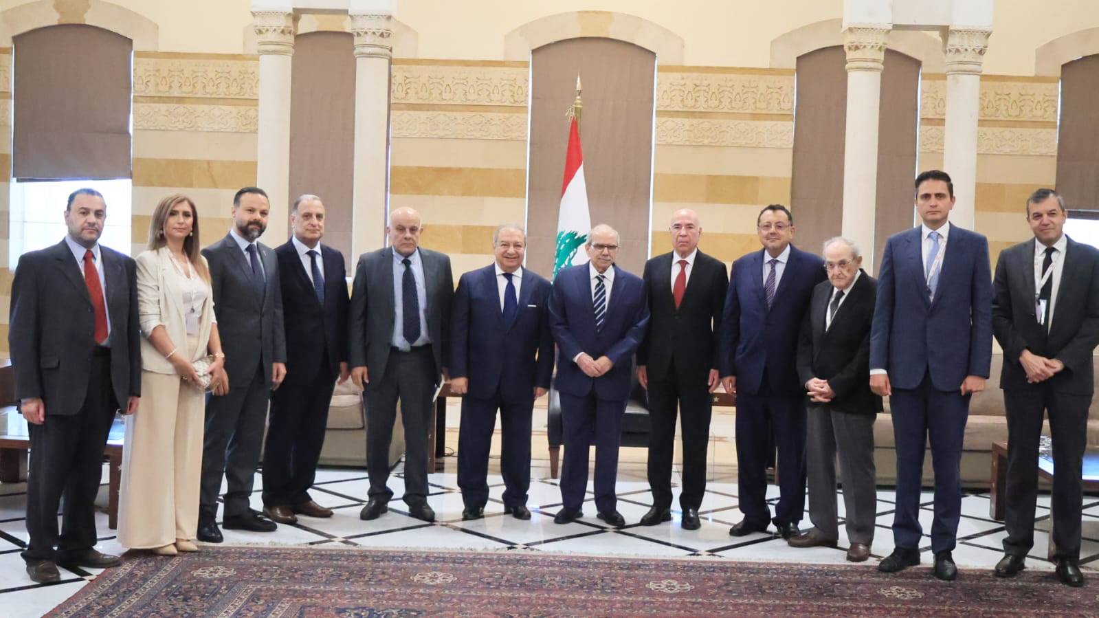 سلام أمام نقابة الصحافة: مسار واشنطن الطريق الأقل كلفة