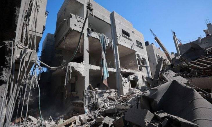 غزة: استشهاد 3 فلسطينيين وإصابة آخر في قصف إسرائيلي