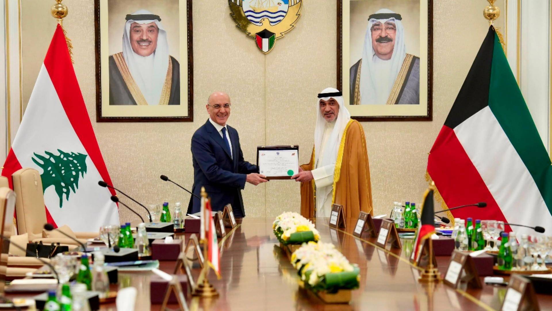 الحجار يبحث مع نظيره الكويتي تعزيز التعاون والتنسيق الأمني بين البلدين