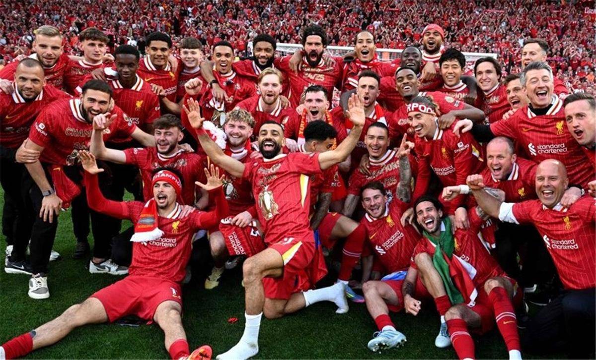 ليفربول يكشف ترتيب أعظم لاعبيه.. وماني في المركز الـ19!