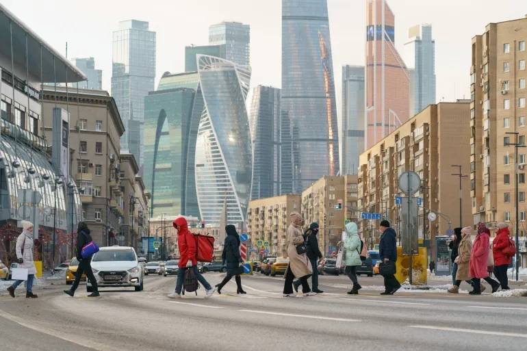 المؤتمر المالي للمركزي الروسي: رفع إنتاجية الشركات قد يضيف 3% للنمو السنوي