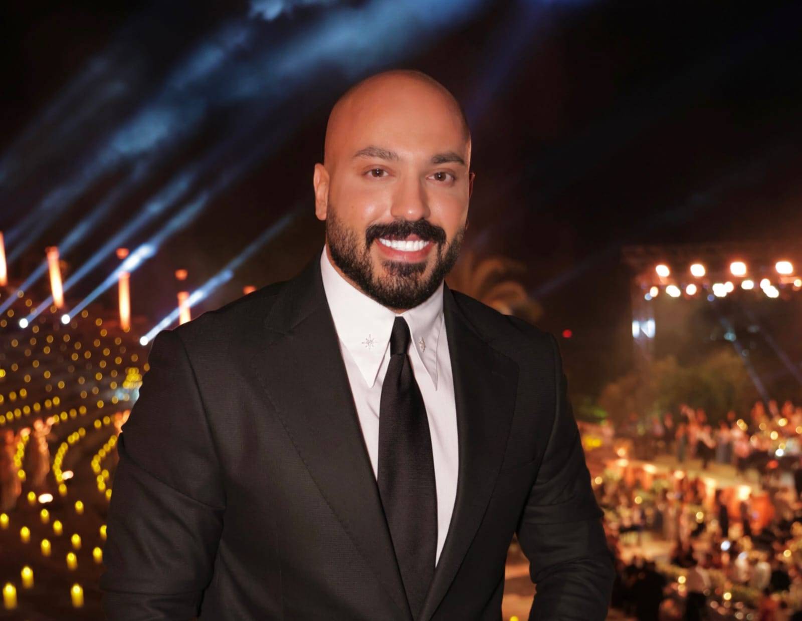 إيّان يشعل المدرّج الروماني في حفل زفاف استثنائي