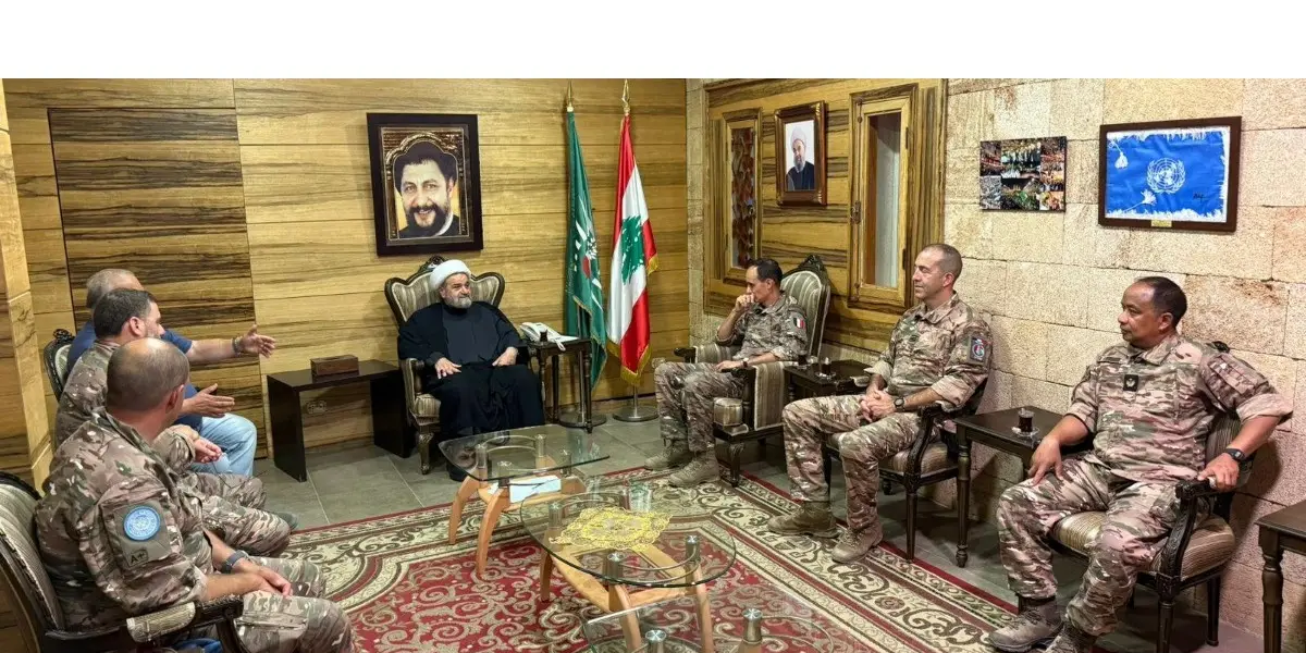 مفتي صور لقائد الكتيبة الفرنسية: ضرورة استمرار "اليونيفيل" في أداء دورها والتنسيق مع الجيش