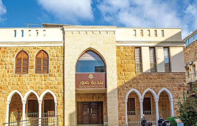صور تتحرّك لإزالة الردم… ودعوة لأصحاب الوحدات المهدّمة