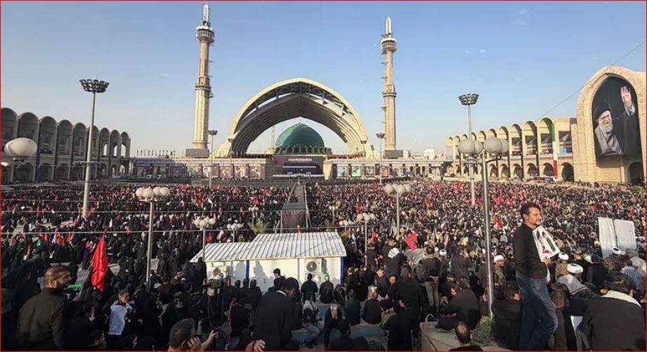انطلاق مراسم تشييع خامنئي في طهران