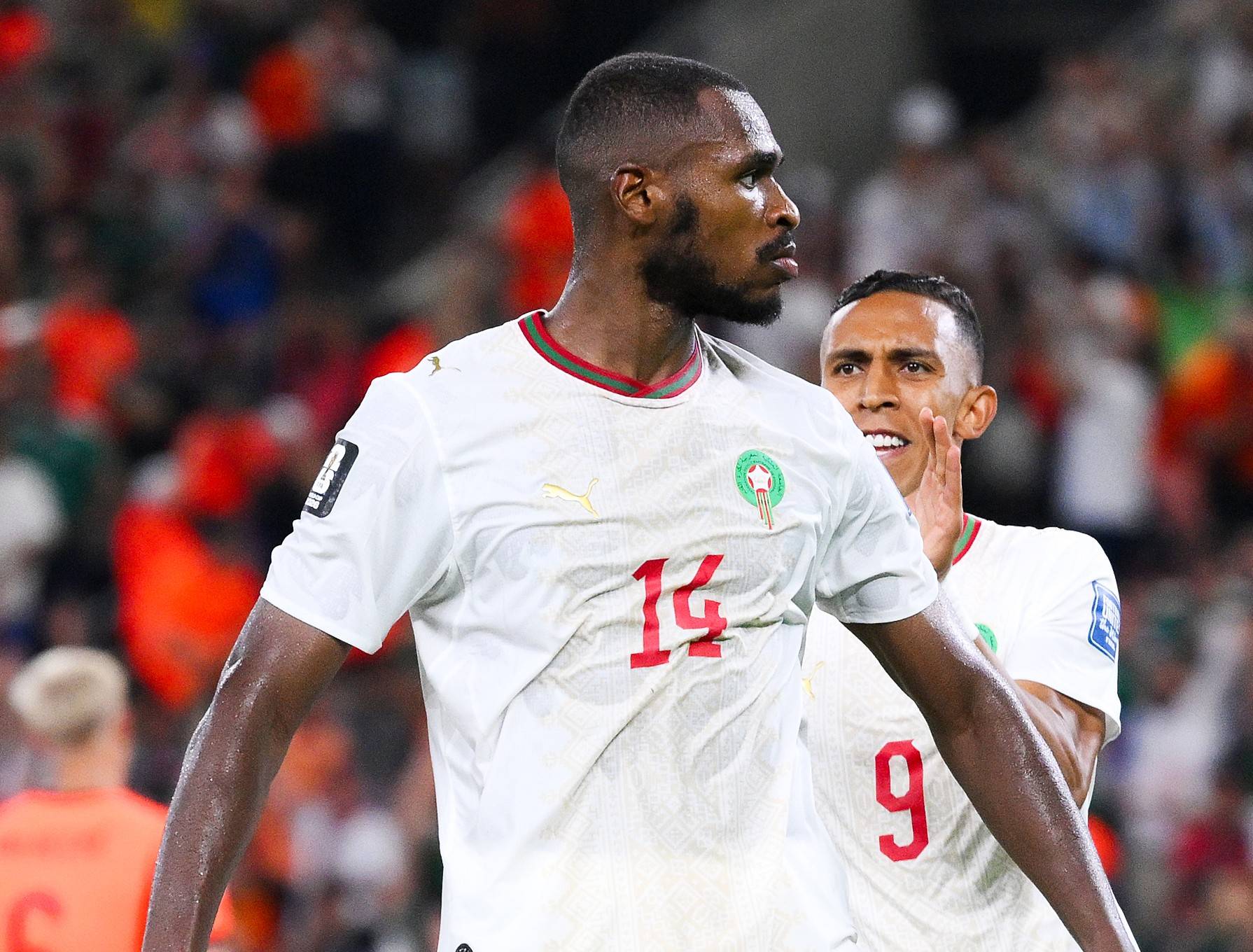 فولهام يغلق الباب أمام رحيل عيسى ديوب إلى الدوري الإيطالي