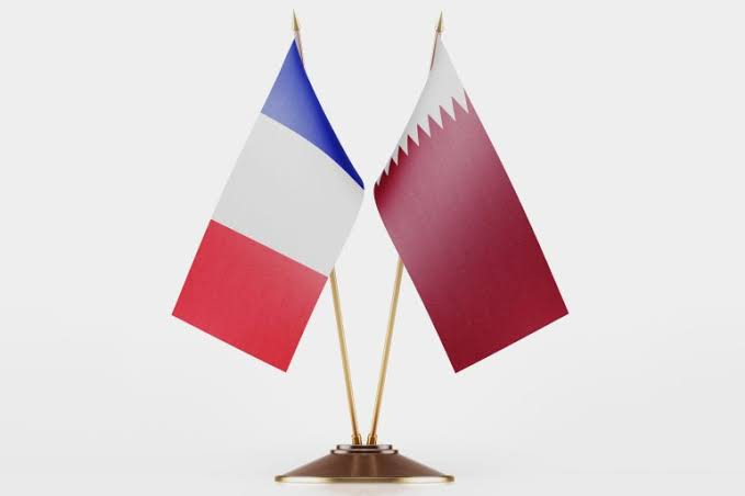 قطر وفرنسا تبحثان مستجدات المنطقة وجهود التهدئة في المنطقة