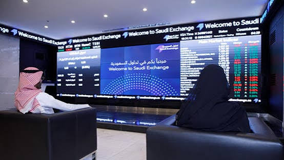 تراجع أسواق الخليج وسط غموض المفاوضات بين واشنطن وطهران