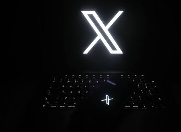 منصة "إكس" تدخل عصر البث الاحترافي مع X Live Studio