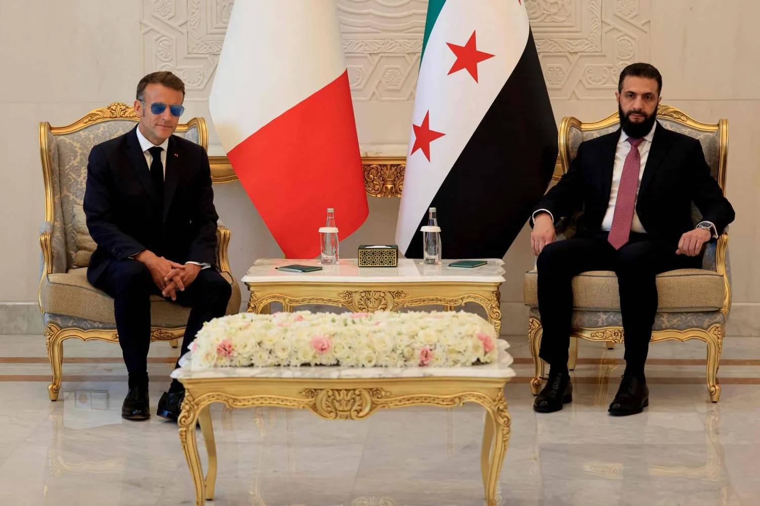 الشرع فضل القمة الثنائية.. باريس: سوريا جزء من الحل في لبنان