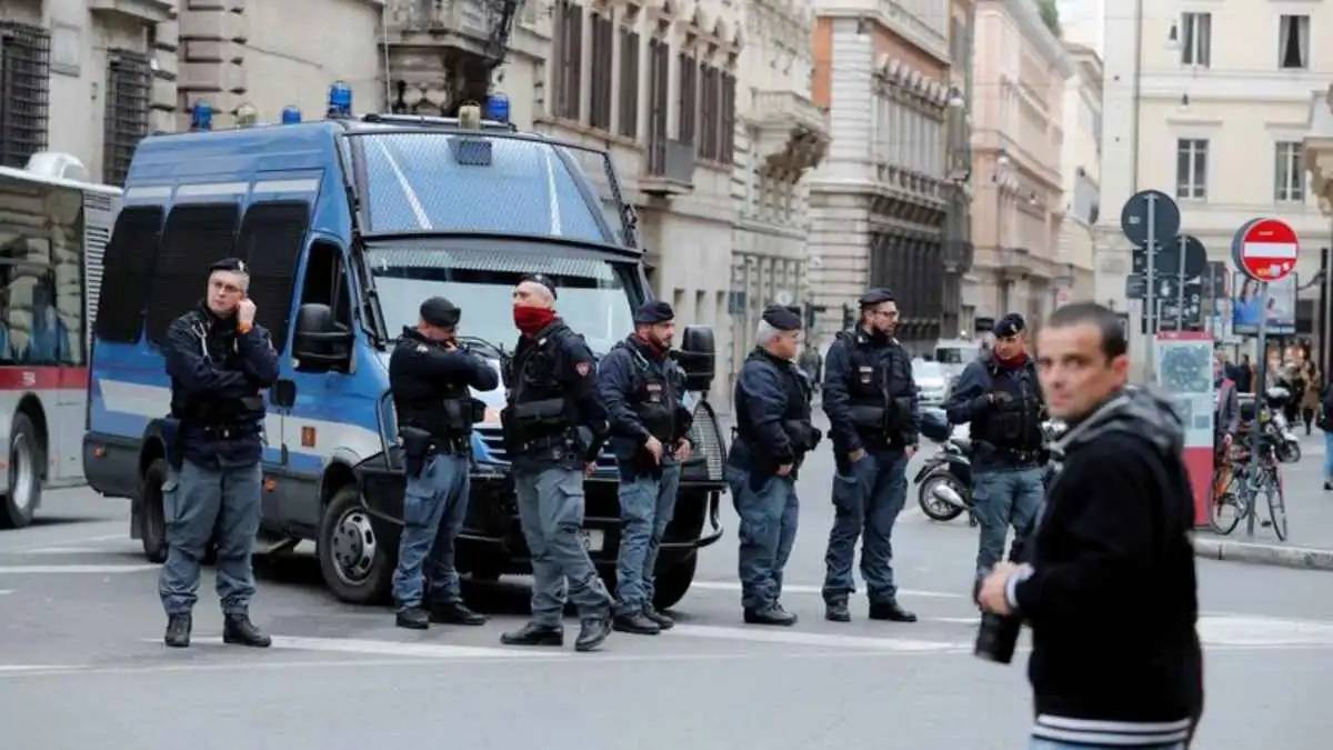 إيطاليا توقف مسؤول استخبارات سابقاً بتهمة التجسس لصالح روسيا