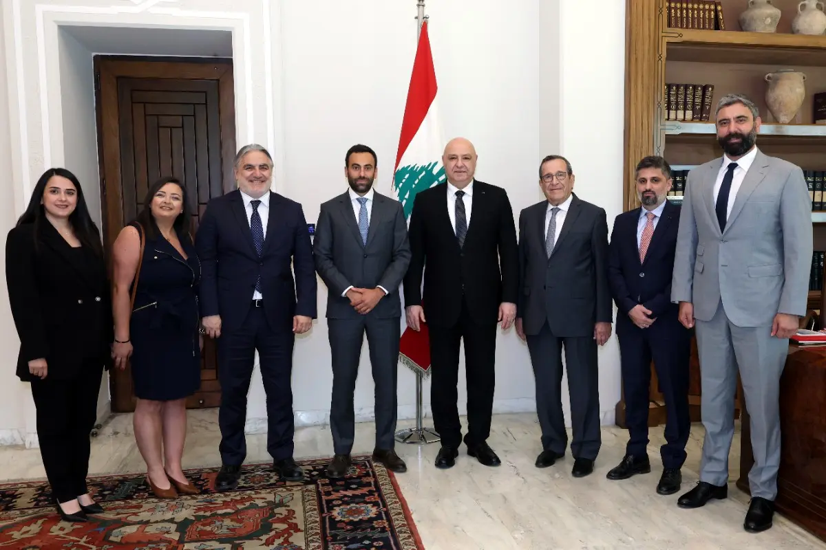 "الكتلة الوطنية" من بعبدا: المصلحة الوطنية تقتضي أن يتولى لبنان وحده التفاوض باسم الدولة
