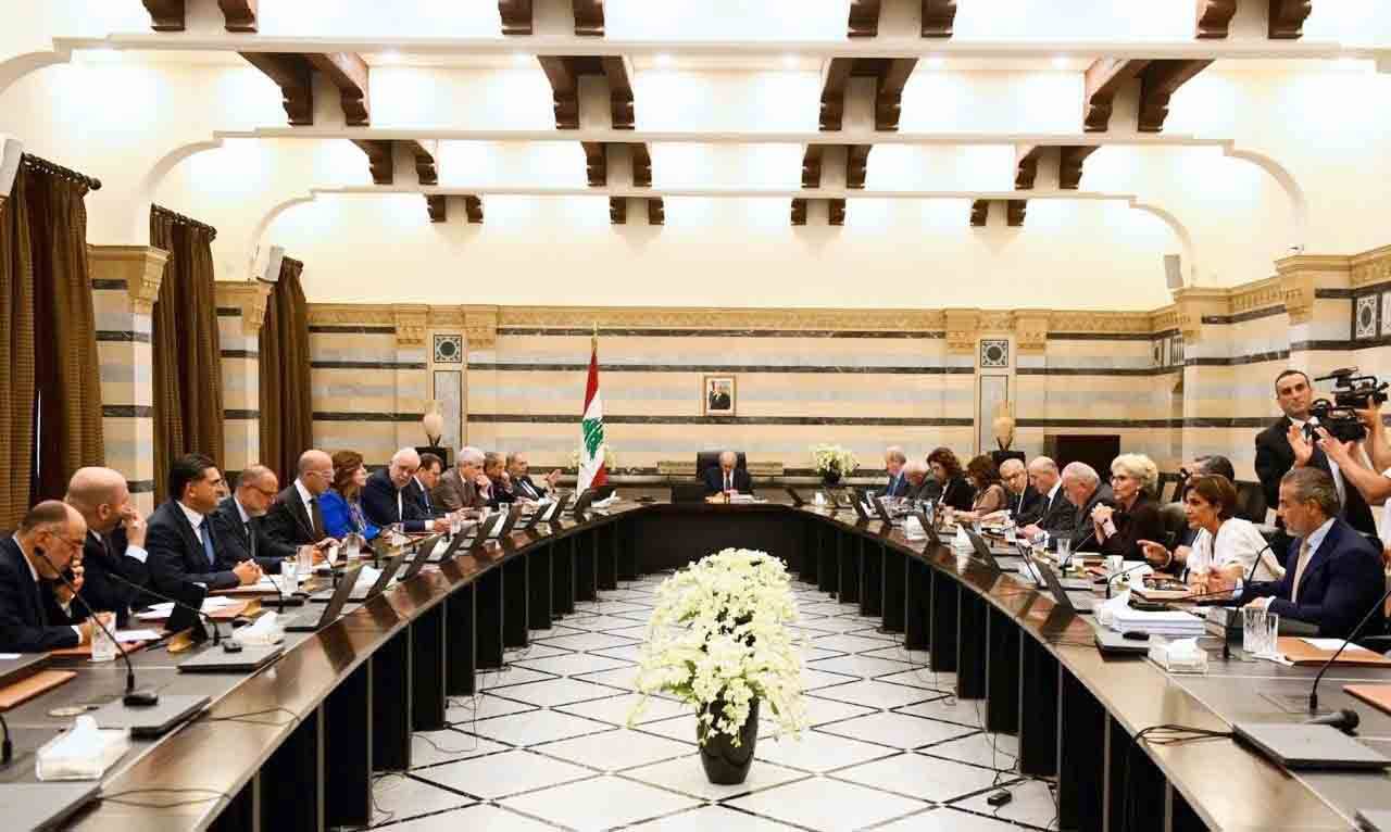 رسائل بالنار... وحراك دبلوماسي في بيروت
مصير لبنان رهن مسارات متعددة... ورهان الدولة على روما