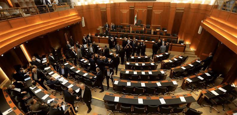 جلسة تشريعيّة الأسبوع المقبل .. و"المال" و "الأشغال"
تناقشان اليوم استرداد الودائع وارتفاع أسعار المحروقات