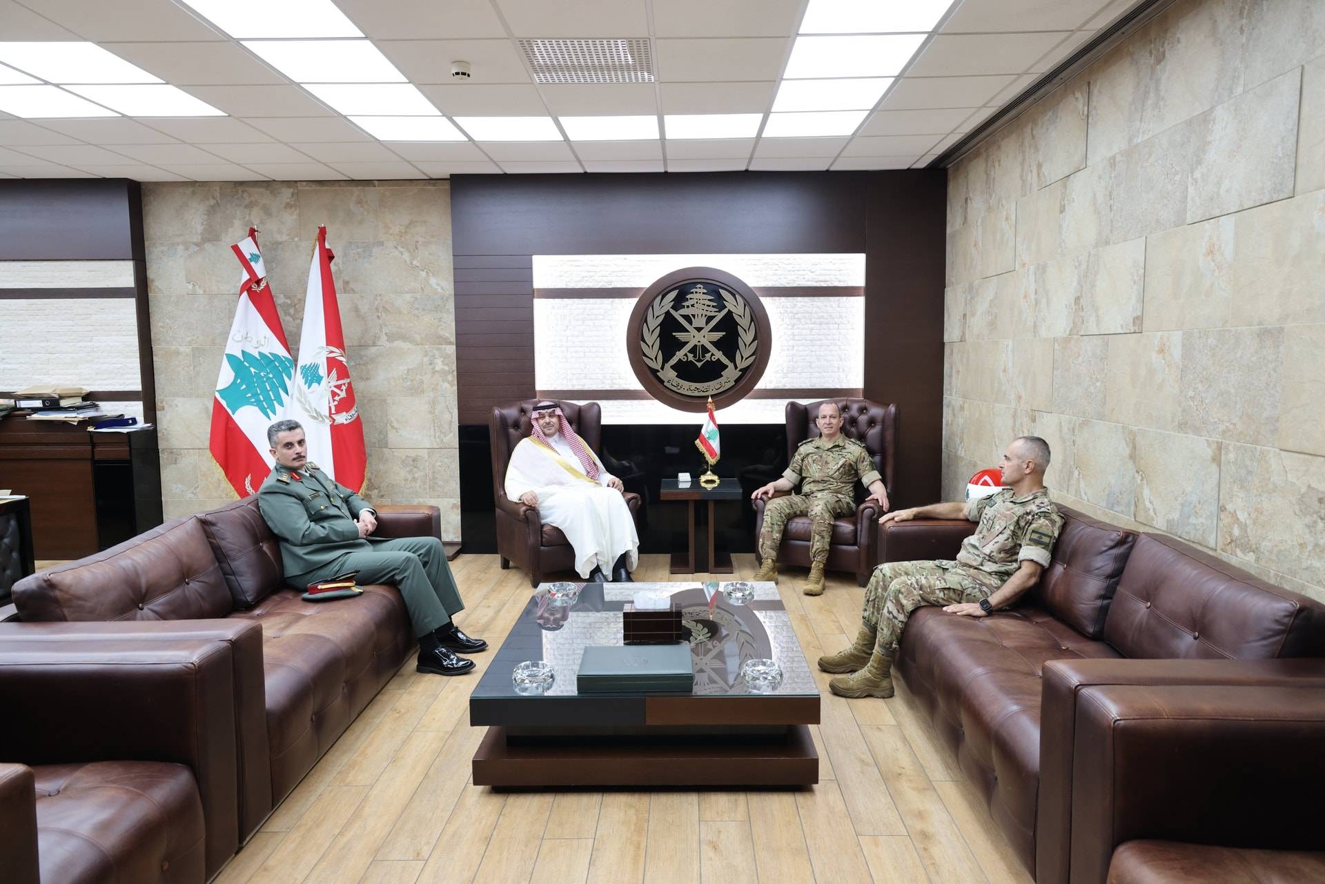 هيكل يستقبل السفير السعودي ويؤكد تعزيز العلاقات الثنائية