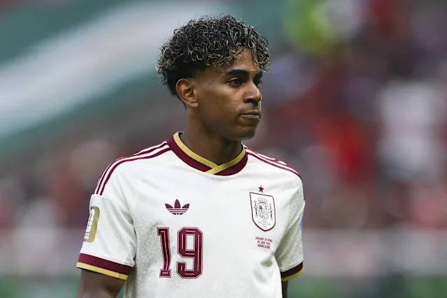يامال يواصل تحطيم الأرقام.. ثالث أصغر لاعب في ربع نهائي كأس العالم