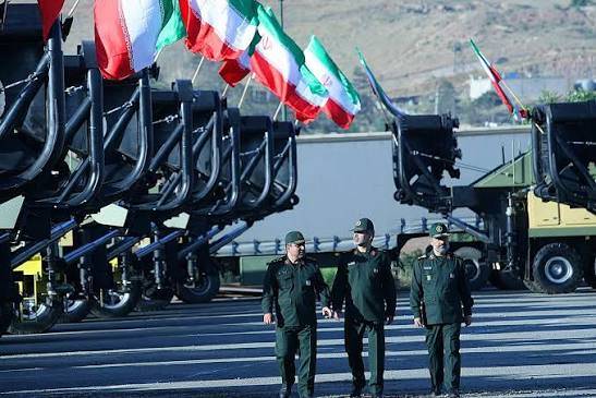 الجيش الإيراني: طهران تقف بحزم لتنفيذ ترتيبات مذكرة تفاهم إسلام آباد بشأن هرمز