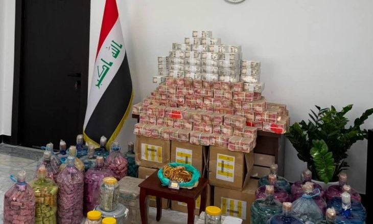 العراق: ضبط 19 مليون دولار في قضية فساد تطال مسؤولًا بوزارة النفط