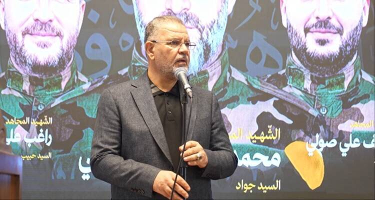 فياض: السلطة تخلَّت عن شعبها
وهي مُصرَّة أخذ البلد الى مكان شديد الخطورة
