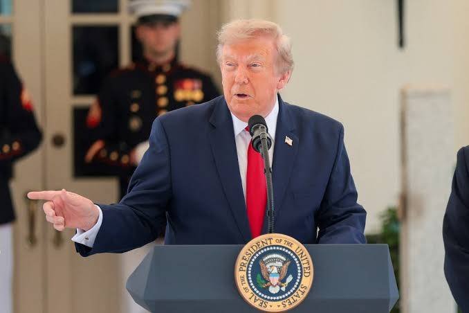 ترامب: نحتاج إلى تسريع تصنيع الأسلحة لمواكبة التحديات