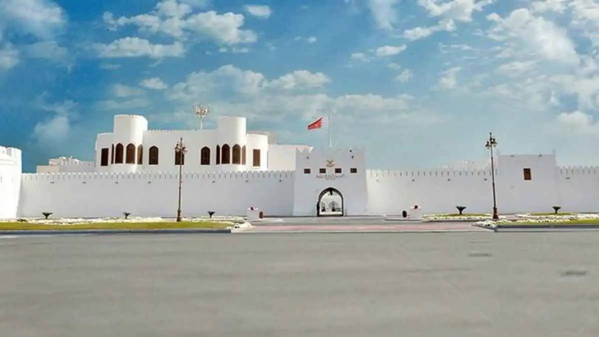 البحرين تطلق صافرات الإنذار مرة جديدة