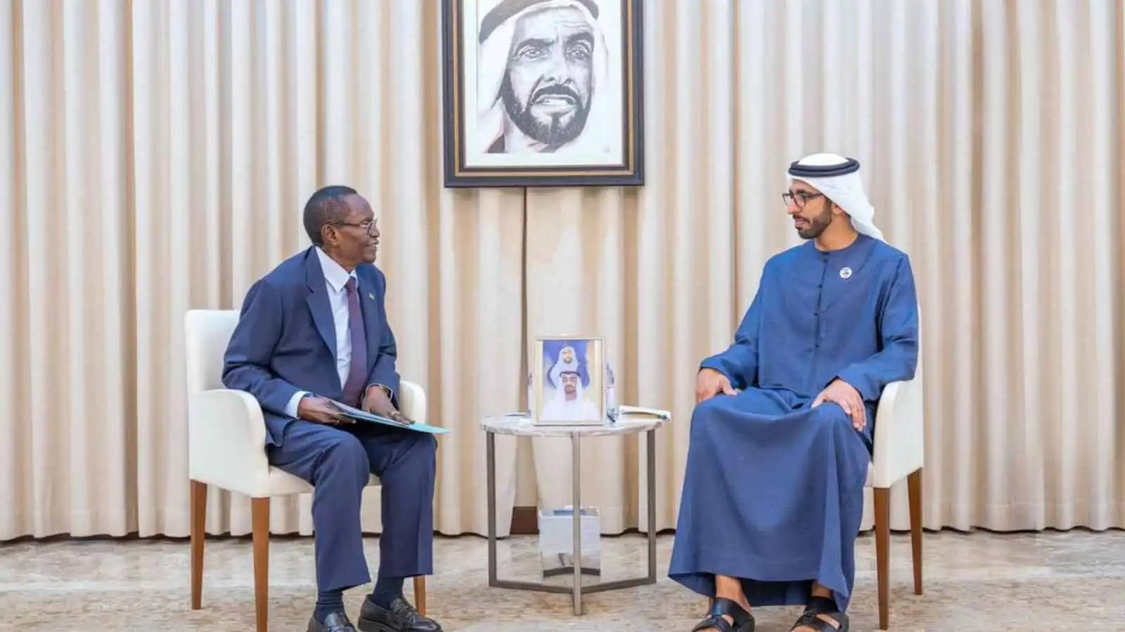 شخبوط بن نهيان يستقبل وزير خارجية جنوب السودان