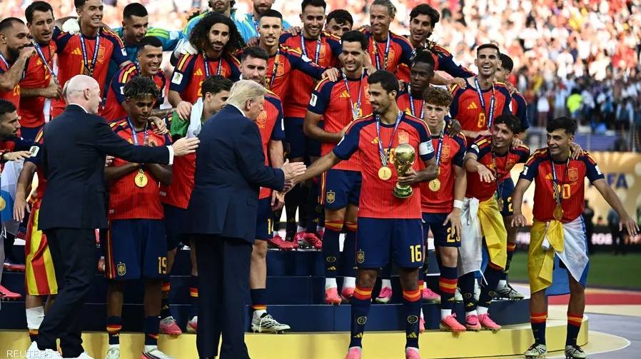 من مصافحة يامال إلى الرقصة الخاطفة.. ترامب حديث نهائي كأس العالم