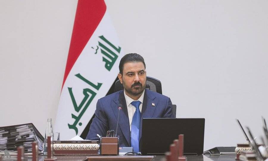 رئيس الحكومة العراقية يعلن تأهيل 7 مصارف للانفتاح على النظام المالي العالمي