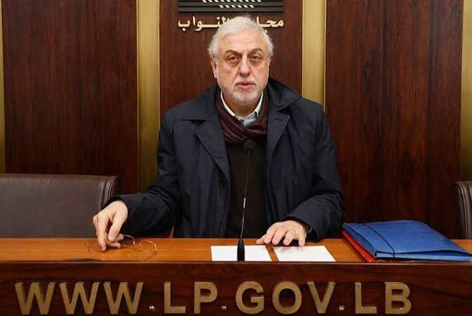 الصمد يستقبل وفد الضابطة الجمركية: قضيتكم كانت قضية حق