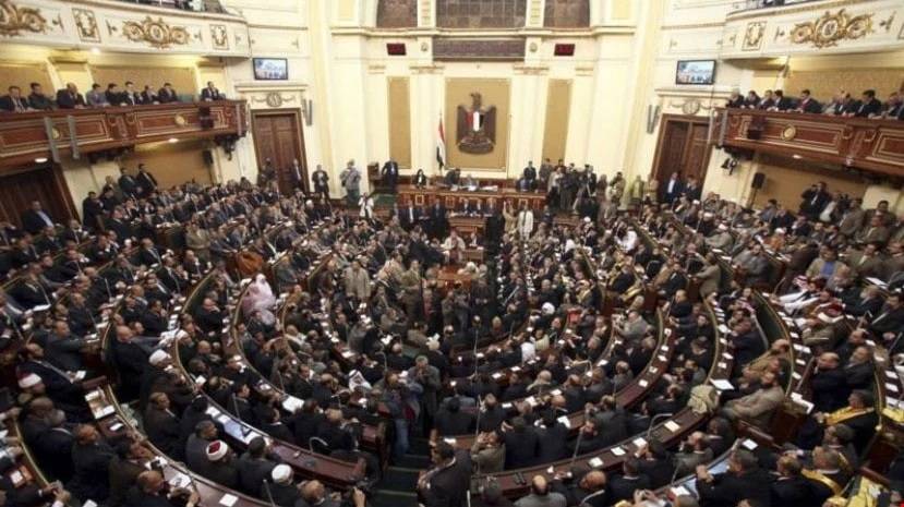 مصر توسع عمليات التنقيب عن النفط والغاز بـ4 اتفاقيات جديدة