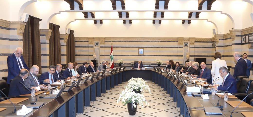 مجلس الوزراء وافق على ورقة سياسة قطاع الكهرباء
وأقرّ مشروع "الإنترنت" وتوسعة مرفأ بيروت وقرض للتحوّل الرقمي