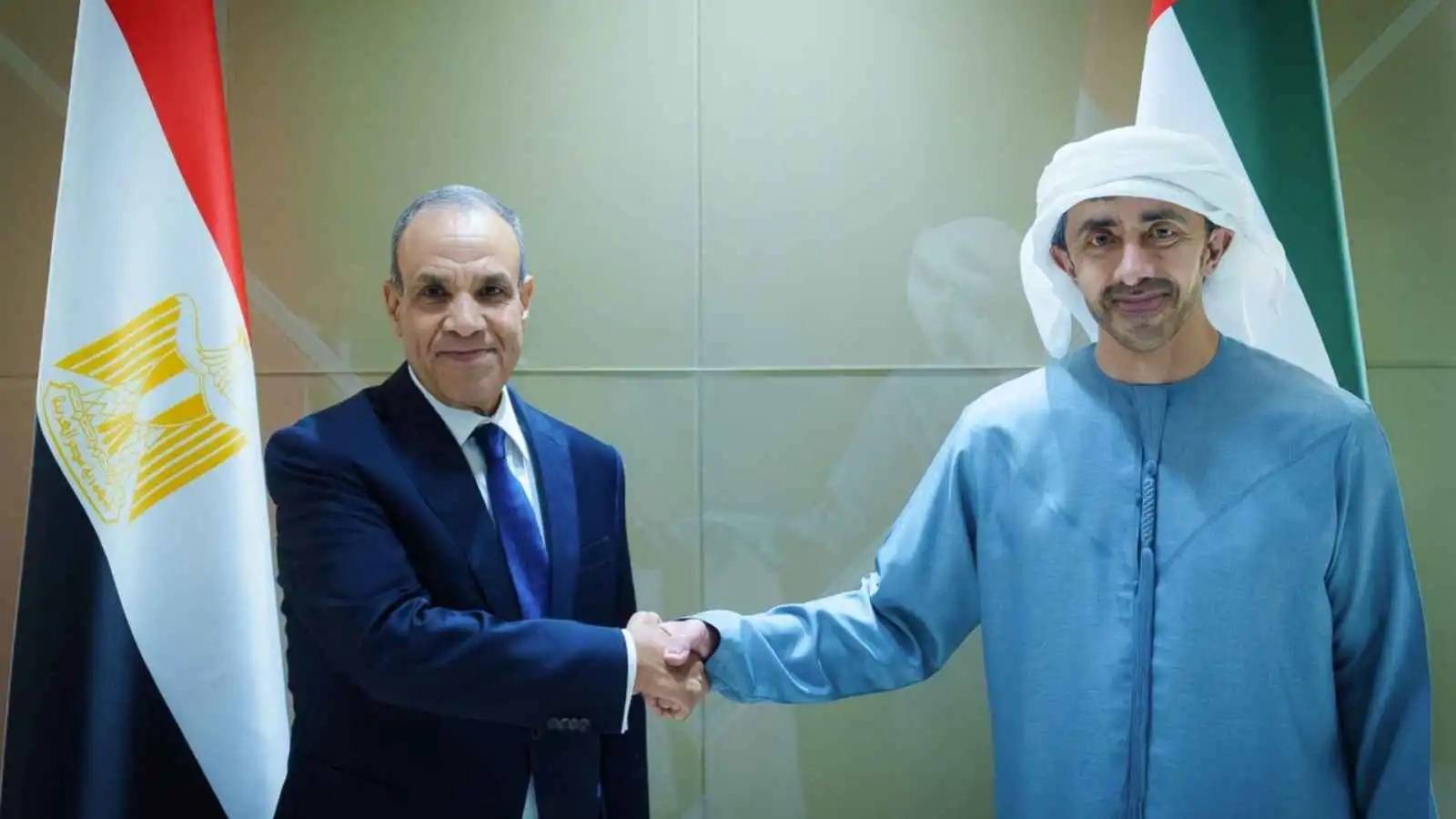 عبدالله بن زايد وعبد العاطي يبحثان تطورات الشرق الأوسط