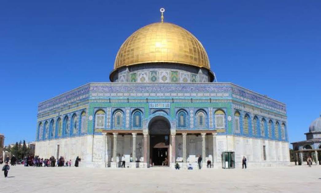 هيئة علماء فلسطين تحذر: الاحتلال يسعى لفرض السيادة الدائمة على المسجد الأقصى