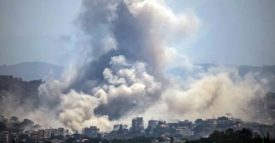 العدو يواصل اعتداءاته جنوبًا:
نسف وإحراق منازل وتفجيرات