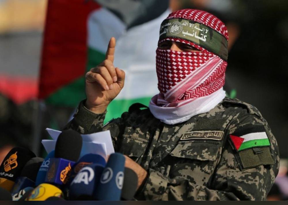 أبو عبيدة يدعو الفلسطينيين إلى الدفاع عن وطنهم ومقدساتهم