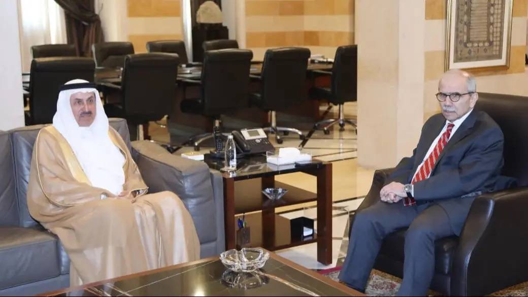 سلام يؤكد أهمية العمق العربي للبنان خلال لقائه غباش