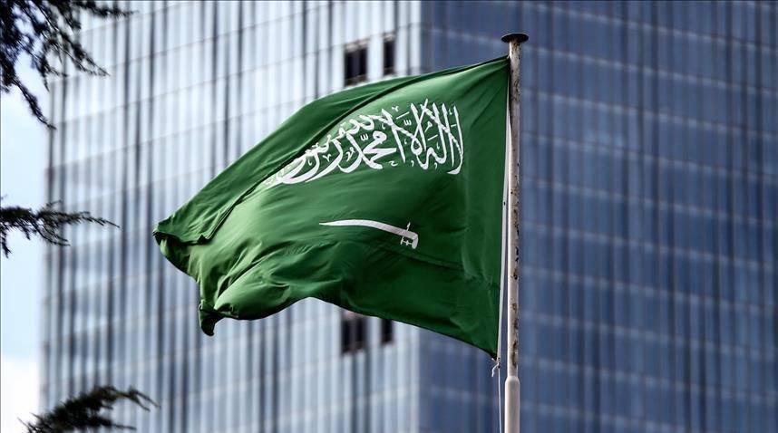 السعودية تتوعد برد حازم بعد الهجمات على منشآتها النفطية والسفن