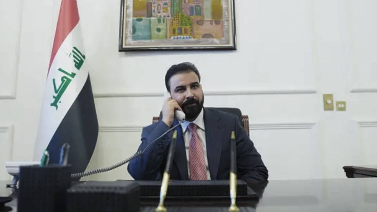 بعد القصف الجوي.. الزيدي يوجه بعقد 