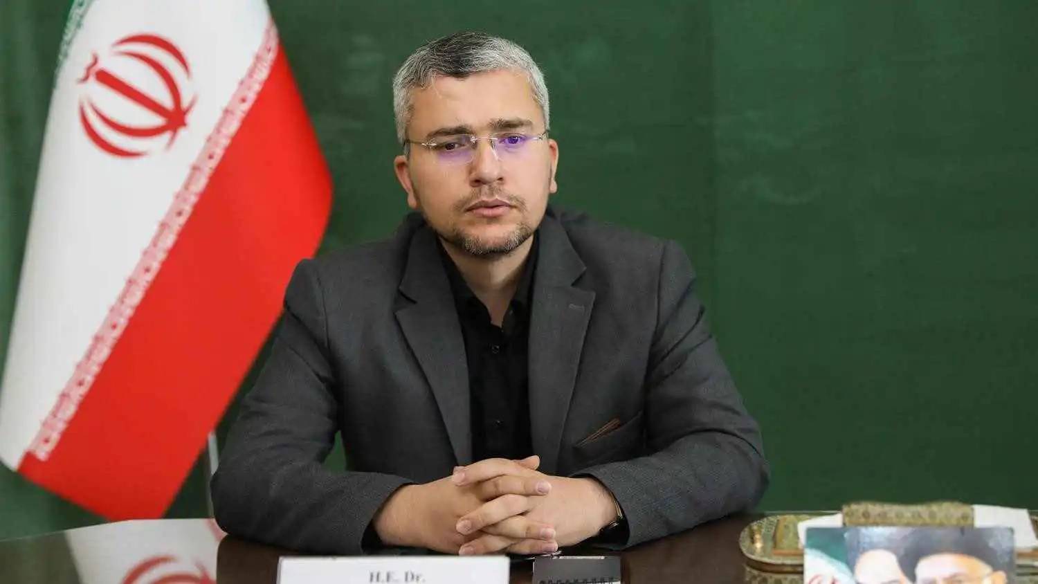 المتحدث باسم لجنة الامن القومي الايراني ينتقد عراقجي!