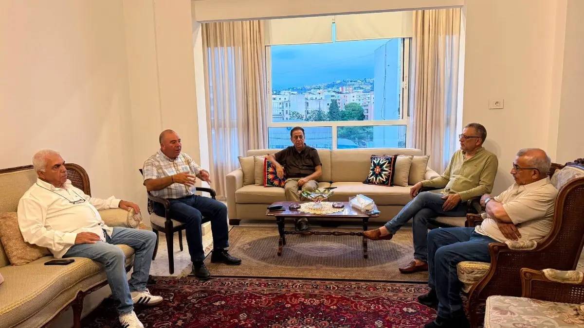 وفد من مهندسي صيدا يزور أسامة سعد لبحث ملف النفايات