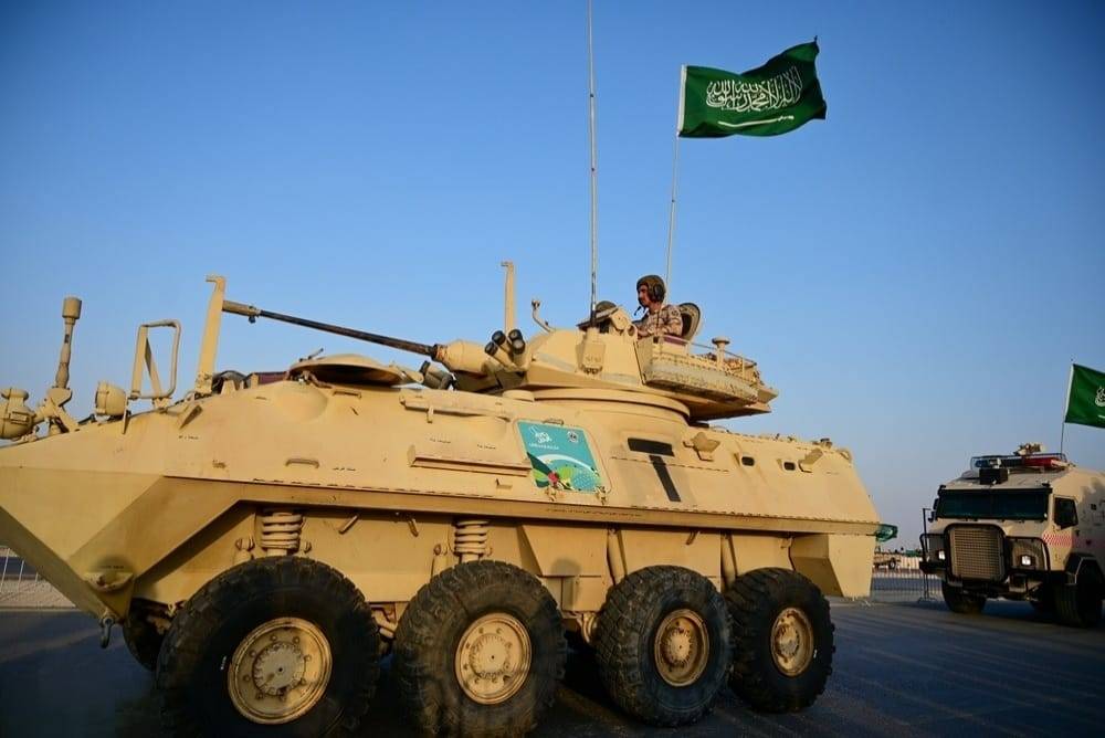 السعودية تبحث إنشاء تحالف بحري دولي لحماية باب المندب والبحر الأحمر