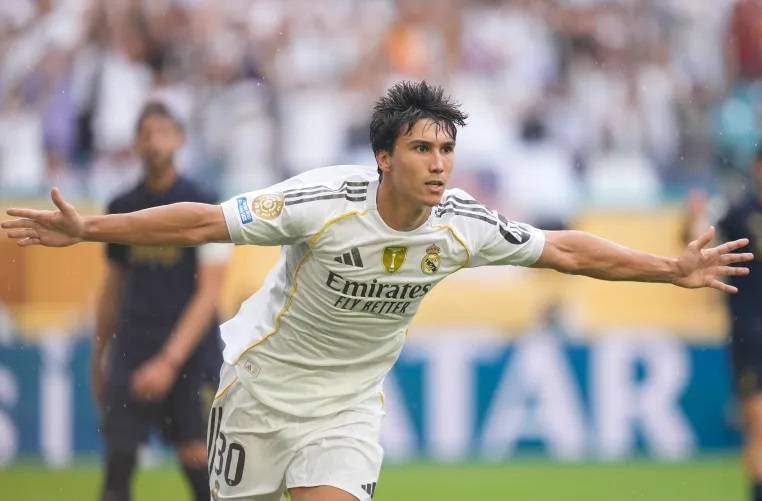 فولهام يقترب من خطف موهبة ريال مدريد مقابل 70 مليون يورو