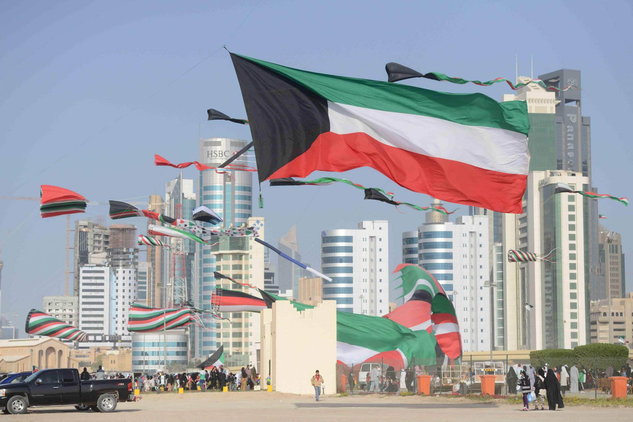 الكويت تشدد على ضمان حرية الملاحة في باب المندب