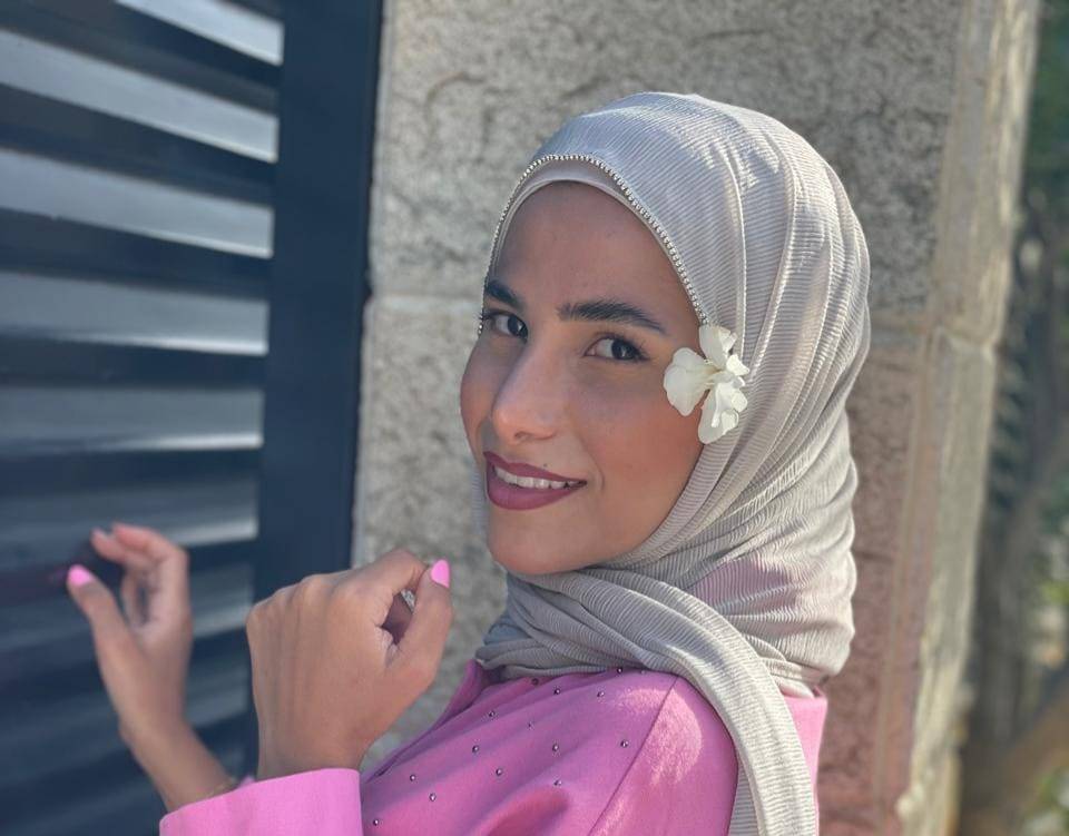 خبيرة التجميل ريم فخري تكشف أحدث صيحات الجمال...من الأظافر والرموش إلى العناية بالبشرة والمساج والحجامة!