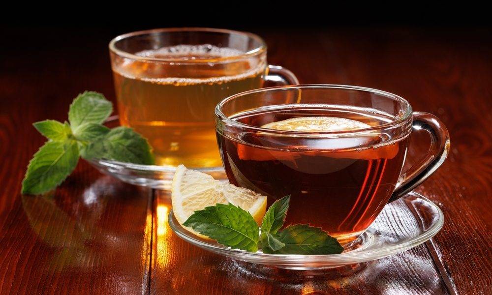 الشاي قبل النوم.. متى يفيد ومتى يشكل خطرًا على القلب؟