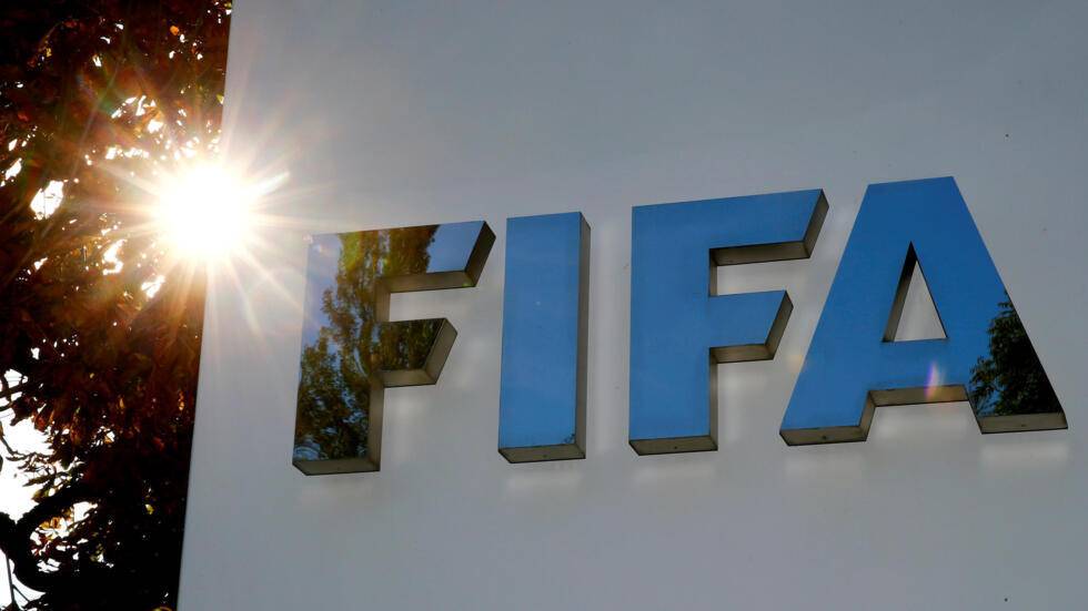 أزمة تهز "الفيفا".. أوروبا تلوح بمقاطعة كأس العالم