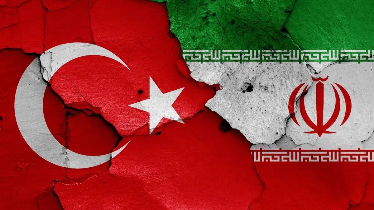 إيران وتركيا تبحثان التعاون الدفاعي وتؤكدان دعم تنفيذ وقف إطلاق النار