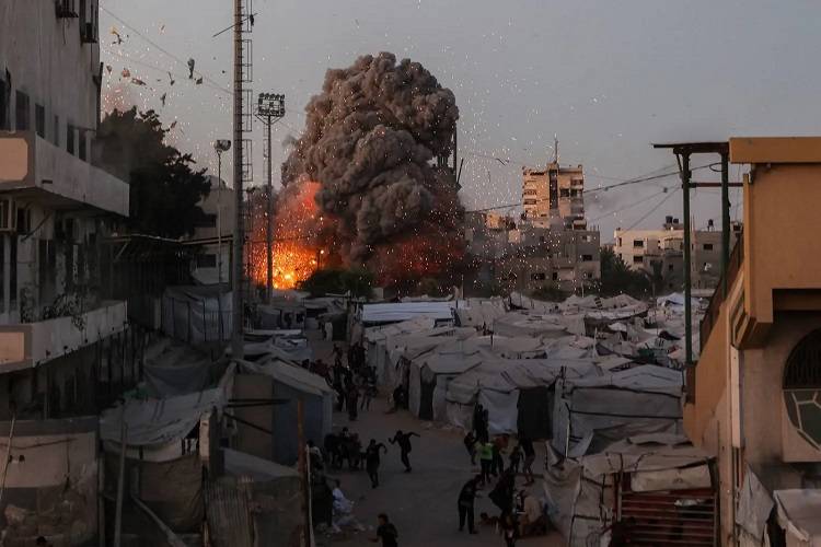 غزة: استشهاد 17 فلسطينياً وإصابة العشرات خلال 24 ساعة