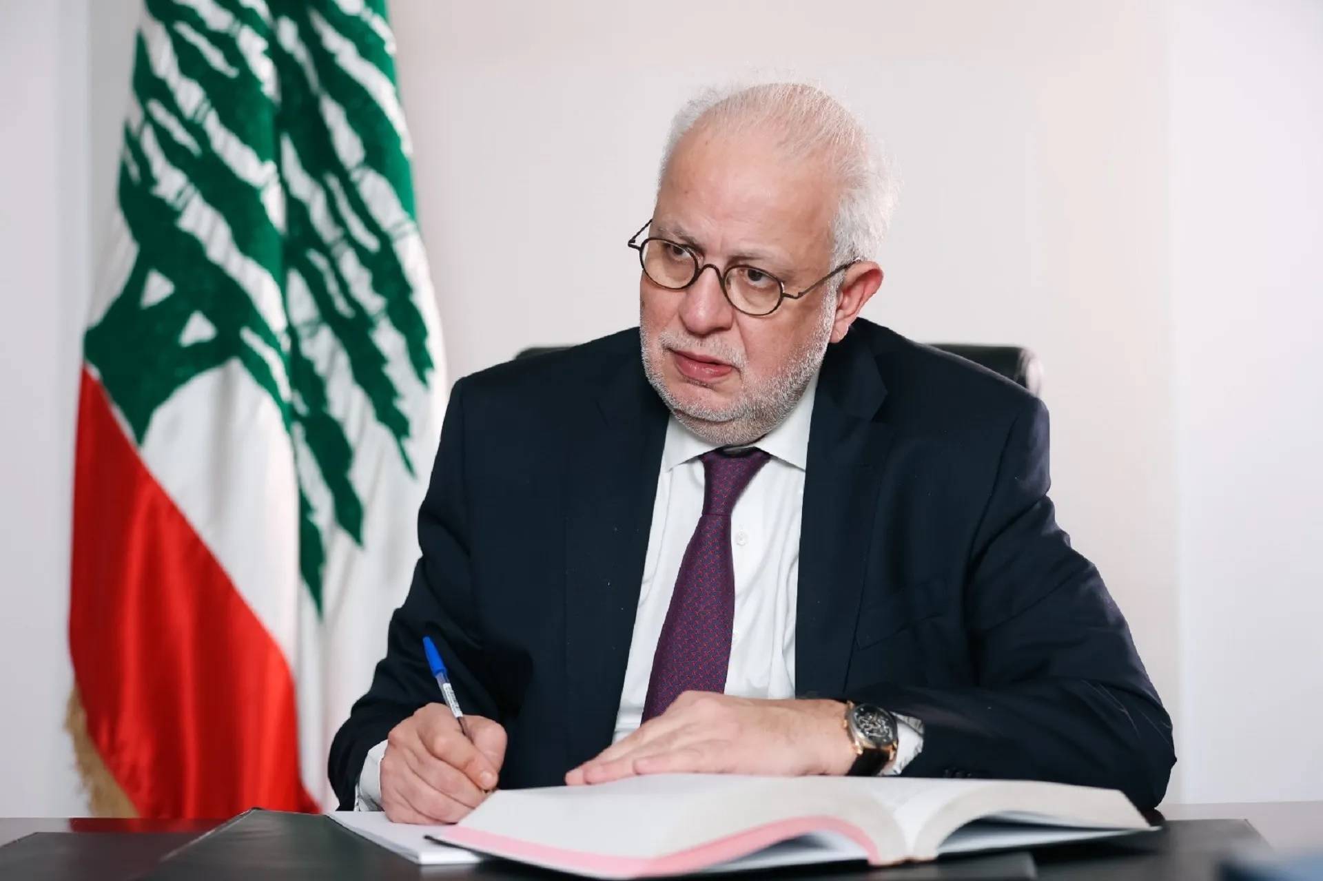 وزير العدل من أمام مرفأ بيروت: القرار الاتهامي سيصدر قبل نهاية العام والتحقيقات تسير دون مماطلة